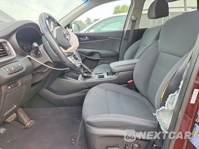Zdjęcie 7 z 13 samochodu: 2019 KIA SORENTO LX VIN:5XYPGDA39KG432545 - miniatura