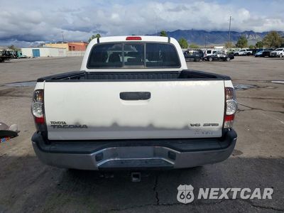 Zdjęcie 6 z 12 samochodu: 2011 TOYOTA TACOMA V6 VIN:5TFLU4EN3BX018242 - miniatura