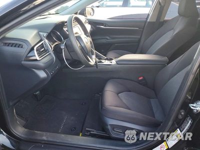 Zdjęcie 7 z 13 samochodu: 2018 TOYOTA CAMRY LE VIN:4T1B31HKXJU501494 - miniatura