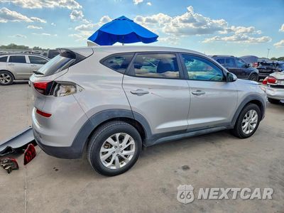 Trzecie zdjęcie samochodu z tyłu: 2020 HYUNDAI TUCSON SE VIN:KM8J23A44LU119387 - miniatura