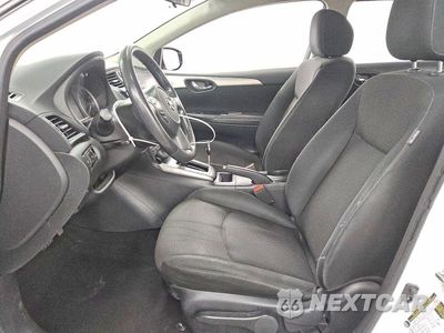 Zdjęcie 7 z 12 samochodu: 2019 NISSAN SENTRA S VIN:3N1AB7AP7KY227703 - miniatura