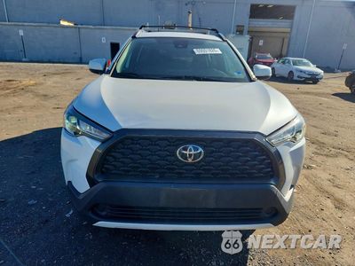 Piąte zdjęcie samochodu w środku: 2022 TOYOTA COROLLA CROSS LE VIN:7MUCAABG4NV011569 - miniatura