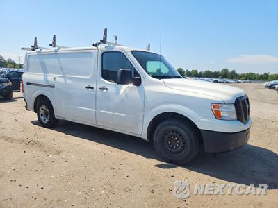 Czwarte zdjęcie samochodu z boku: 2018 NISSAN NV 1500 S VIN:1N6BF0KM9JN807707 - miniatura