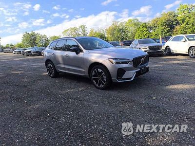Trzecie zdjęcie samochodu z tyłu: 2026 VOLVO XC60 PLUS VIN:YV4M12RM7T1491453 - miniatura