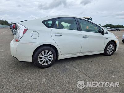Trzecie zdjęcie samochodu z tyłu: 2013 TOYOTA PRIUS PLUG-IN HYBRID BASE VIN:JTDKN3DPXD3038813 - miniatura