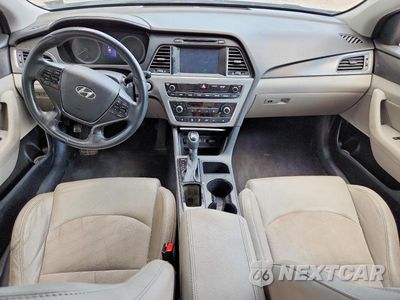 Zdjęcie 8 z 12 samochodu: 2016 HYUNDAI SONATA SPORT VIN:5NPE34AFXGH421678 - miniatura
