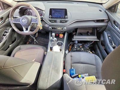 Zdjęcie 8 z 13 samochodu: 2021 NISSAN ALTIMA SV VIN:1N4BL4DV9MN365448 - miniatura