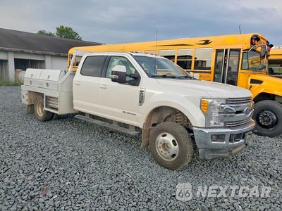 Czwarte zdjęcie samochodu z boku: 2017 FORD F350 SUPER DUTY VIN:1FD8W3HT1HEB93500 - miniatura