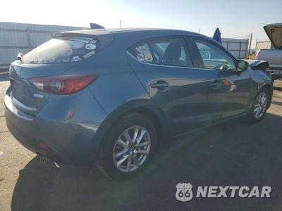 Trzecie zdjęcie samochodu z tyłu: 2016 MAZDA 3 TOURING VIN:3MZBM1M77GM308345 - miniatura