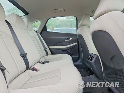 Zdjęcie 10 z 12 samochodu: 2023 HYUNDAI SONATA HYBRID BLUE VIN:KMHL24JJ3PA074096 - miniatura