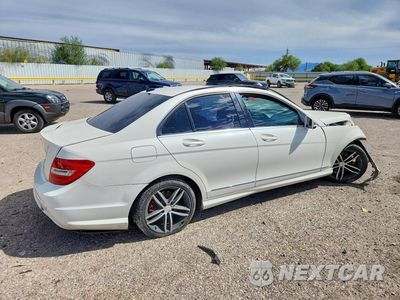 Trzecie zdjęcie samochodu z tyłu: 2014 MERCEDES-BENZ C 250 VIN:WDDGF4HBXER312572 - miniatura