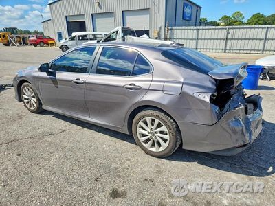 Trzecie zdjęcie samochodu z tyłu: 2021 TOYOTA CAMRY LE VIN:4T1C11AK0MU582417 - miniatura
