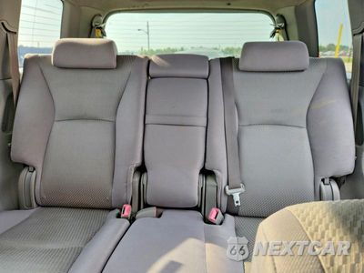 Zdjęcie 10 z 13 samochodu: 2006 TOYOTA HIGHLANDER HYBRID VIN:JTEDW21A060009157 - miniatura