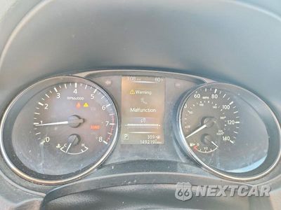 Zdjęcie 9 z 13 samochodu: 2018 NISSAN ROGUE SPORT SV VIN:JN1BJ1CR1JW600727 - miniatura
