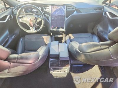 Zdjęcie 8 z 12 samochodu: 2017 TESLA MODEL S VIN:5YJSA1E16HF211424 - miniatura