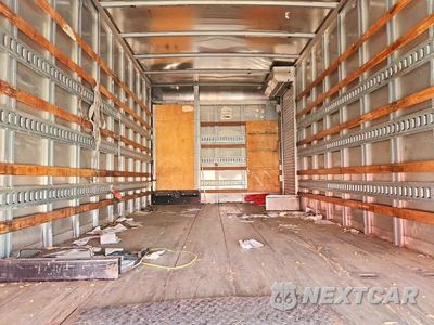 Zdjęcie 10 z 12 samochodu: 2018 HINO 195 BOX TRUCK VIN:JHHSDM2H4JK006295 - miniatura