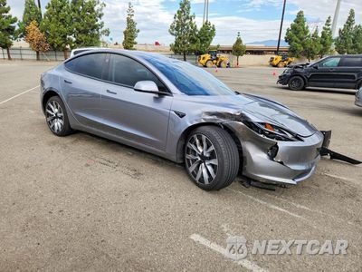 Czwarte zdjęcie samochodu z boku: 2026 TESLA MODEL 3 VIN:5YJ3E1EA6TF174604 - miniatura