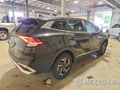 Trzecie zdjęcie samochodu z tyłu: 2023 KIA SPORTAGE LX VIN:KNDPUCAG4P7086043 - miniatura