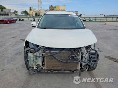 Piąte zdjęcie samochodu w środku: 2018 NISSAN ROGUE SV VIN:KNMAT2MV7JP559907 - miniatura