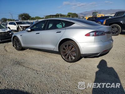 Drugie zdjęcie samochodu z przodu: 2015 TESLA MODEL S VIN:5YJSA1E20FF117304 - miniatura