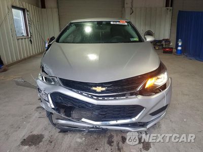 Piąte zdjęcie samochodu w środku: 2017 CHEVROLET CRUZE LT VIN:1G1BE5SM6H7250524 - miniatura