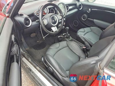 Zdjęcie 8 z 12 samochodu: 2010 MINI COOPER VIN:WMWMR3C5XATU98026 - miniatura