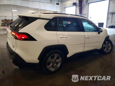 Trzecie zdjęcie samochodu z tyłu: 2025 TOYOTA RAV4 XLE VIN:2T3P1RFV2SC535172 - miniatura