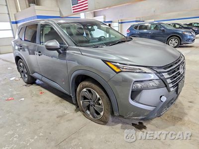 Czwarte zdjęcie samochodu z boku: 2026 NISSAN ROGUE SV VIN:5N1BT3BA9TC672953 - miniatura