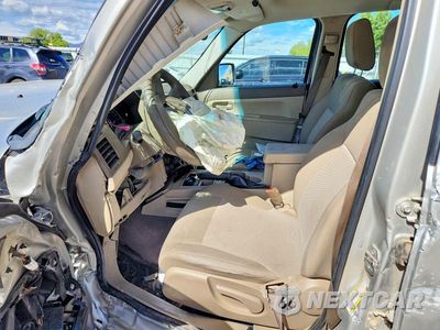 Zdjęcie 7 z 13 samochodu: 2008 JEEP LIBERTY SPORT VIN:1J8GN28K48W244530 - miniatura