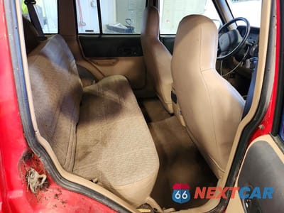 Zdjęcie 10 z 12 samochodu: 1999 JEEP CHEROKEE SPORT VIN:1J4FF68S7XL554205 - miniatura