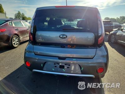 Zdjęcie 6 z 12 samochodu: 2018 KIA SOUL + VIN:KNDJP3A50J7596442 - miniatura