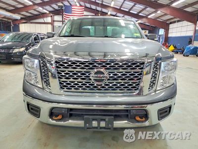 Piąte zdjęcie samochodu w środku: 2019 NISSAN TITAN SV VIN:1N6AA1E54KN500094 - miniatura