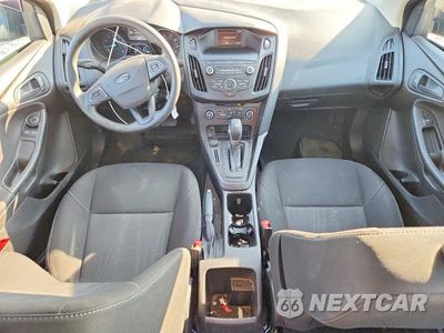 Zdjęcie 8 z 12 samochodu: 2018 FORD FOCUS S VIN:1FADP3E28JL259804 - miniatura