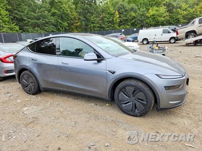 Czwarte zdjęcie samochodu z boku: 2026 TESLA MODEL Y VIN:7SAYGDEE2TA637682 - miniatura