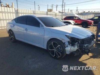 Czwarte zdjęcie samochodu z boku: 2023 NISSAN ALTIMA SR VIN:1N4BL4CV1PN341179 - miniatura