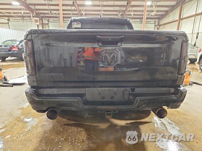 Zdjęcie 6 z 12 samochodu: 2020 RAM 1500 BIG HORN/LONE STAR VIN:1C6SRFFT5LN325194 - miniatura