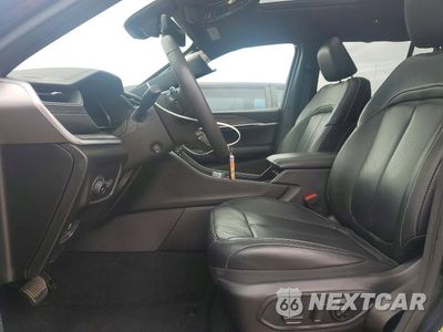 Zdjęcie 7 z 13 samochodu: 2025 JEEP GRAND CHEROKEE LIMITED VIN:1C4RJHBG2SC358389 - miniatura
