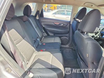 Zdjęcie 10 z 13 samochodu: 2017 NISSAN ROGUE S VIN:KNMAT2MV6HP609240 - miniatura