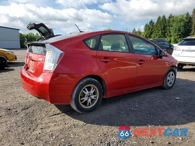 Trzecie zdjęcie samochodu z tyłu: 2011 TOYOTA PRIUS TWO VIN:JTDKN3DU1B5317154 - miniatura