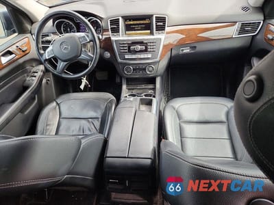 Zdjęcie 8 z 13 samochodu: 2012 MERCEDES-BENZ ML 350 BLUETEC VIN:4JGDA2EB8CA086771 - miniatura
