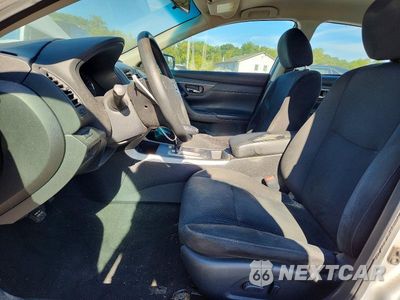 Zdjęcie 7 z 12 samochodu: 2015 NISSAN ALTIMA 2.5 S VIN:1N4AL3AP1FC450214 - miniatura