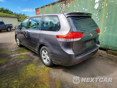 Drugie zdjęcie samochodu z przodu: 2011 TOYOTA SIENNA BASE 7-PASSENGER VIN:5TDZK3DCXBS040755 - miniatura