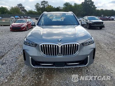 Piąte zdjęcie samochodu w środku: 2025 BMW X5 XDRIVE40I VIN:5UX23EU08S9Z04599 - miniatura