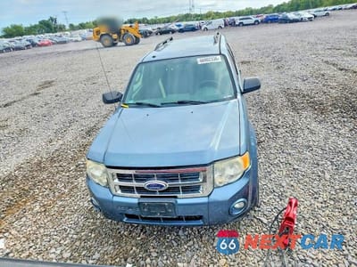 Piąte zdjęcie samochodu w środku: 2010 FORD ESCAPE XLT VIN:1FMCU0DG3AKA53298 - miniatura