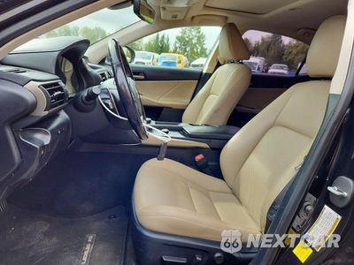 Zdjęcie 7 z 13 samochodu: 2020 LEXUS IS 300 VIN:JTHA81F29L5041910 - miniatura