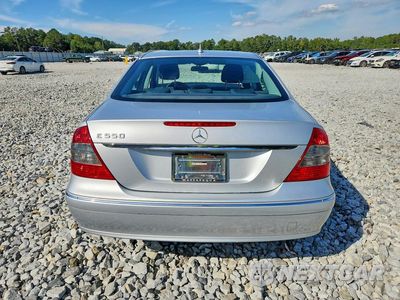 Zdjęcie 6 z 12 samochodu: 2007 MERCEDES-BENZ E 550 VIN:WDBUF72X07B079587 - miniatura