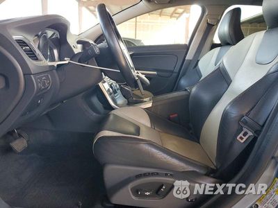 Zdjęcie 7 z 12 samochodu: 2018 VOLVO V60 CROSS COUNTRY PREMIER VIN:YV440MWK1J2058879 - miniatura