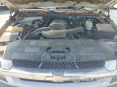 Zdjęcie 11 z 12 samochodu: 2004 CHEVROLET AVALANCHE C1500 VIN:3GNEC12T04G192572 - miniatura