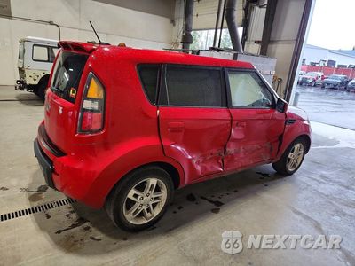 Trzecie zdjęcie samochodu z tyłu: 2010 KIA SOUL + VIN:KNDJT2A21A7193629 - miniatura