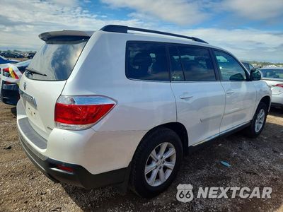 Trzecie zdjęcie samochodu z tyłu: 2012 TOYOTA HIGHLANDER SE VIN:5TDBK3EH4CS172696 - miniatura